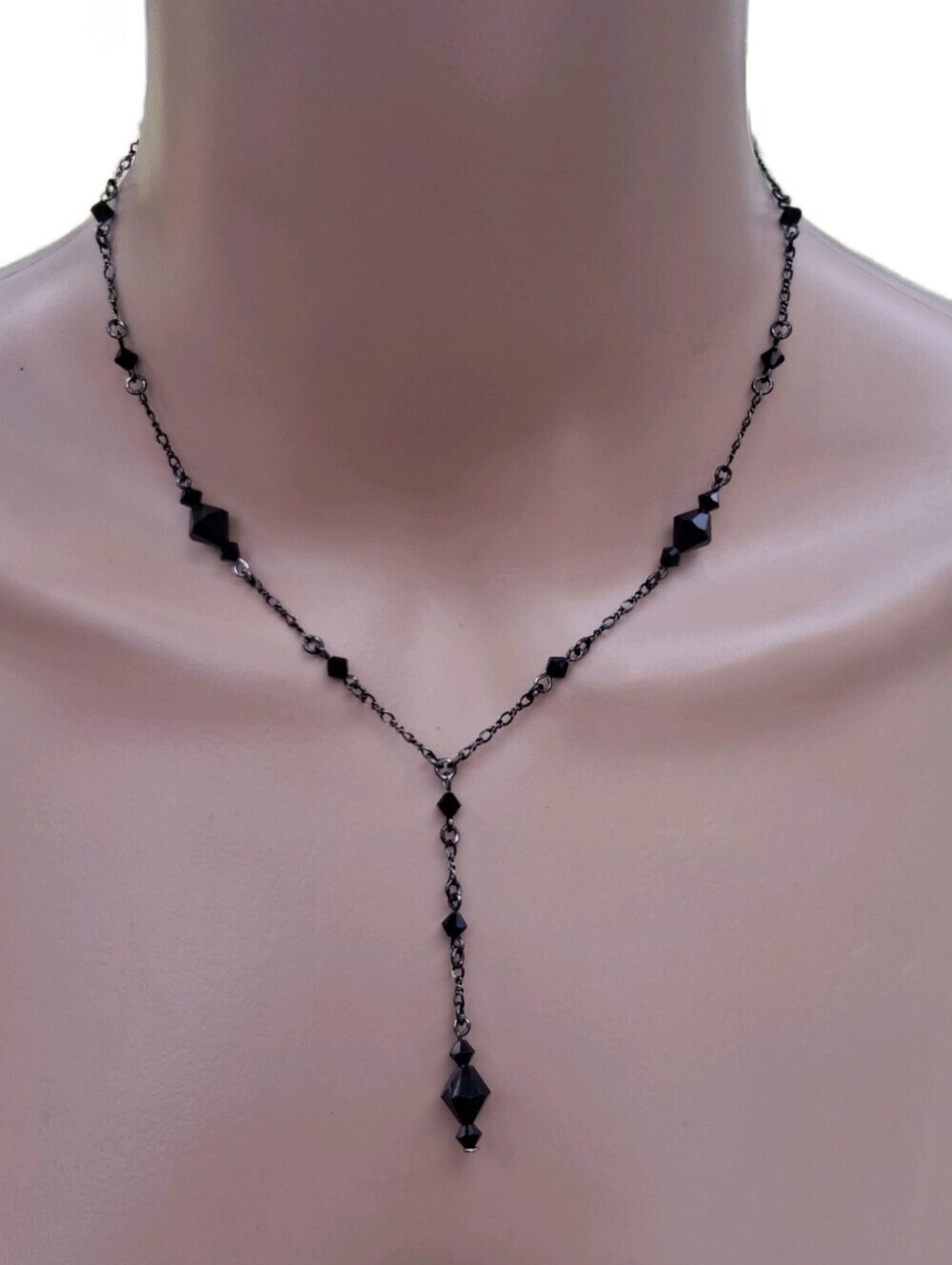 Vintage Dainty Black Faceted Crystal Y-Necklace - Gunmetal/Dark Silver Tone